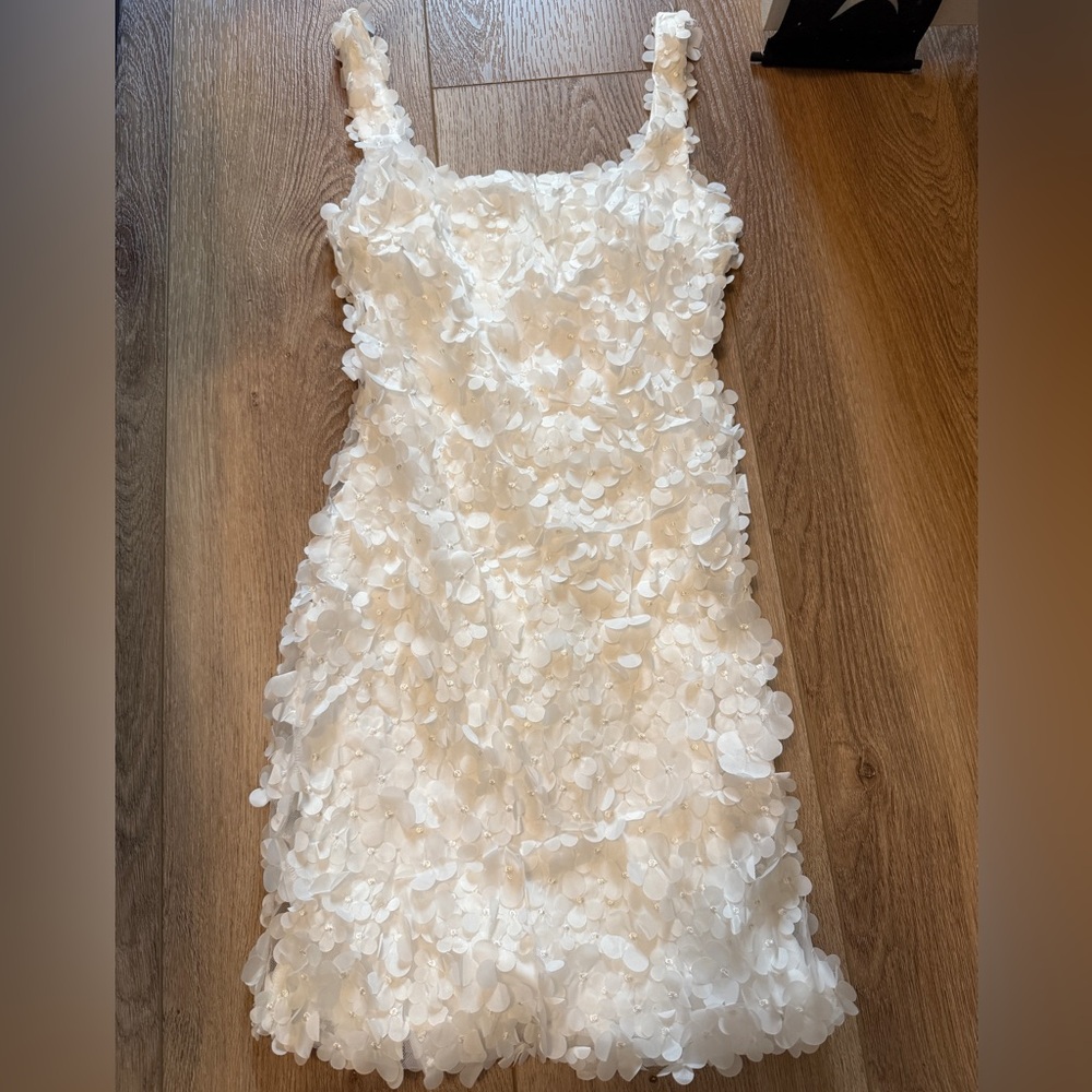 Billy J White 3D Floral Appliqué Dress Mini 6 Small Wedding